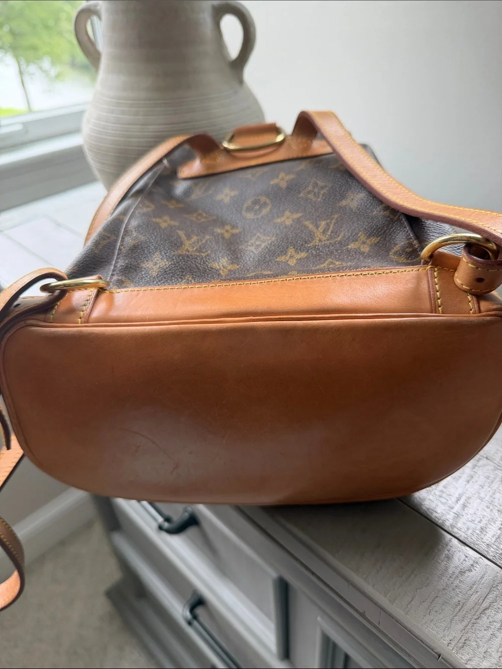 LOUIS VUITTON AUTHENTIC Vintage Monogram Canvas Backpack with Tan Trim